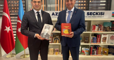 Antalya Kütüphanesi'nde Azerbaycan Kültür Seçkisi Açıldı