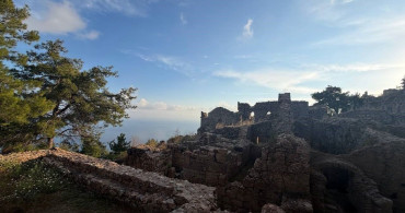 Antalya'da 3 bin yıllık Syedra Antik Kenti'nde klasik müzik konseri düzenlendi