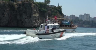 Antalya’da 3D yazıcıyla üretilen yapay resifler denizle buluştu