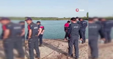 Antalya'da Aksu Çayı'nda Kaybolan Genç Bulundu