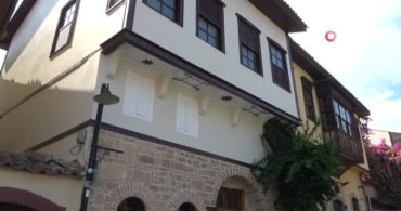 Antalya'da bir Alman vatandaşı evinde ölü bulundu