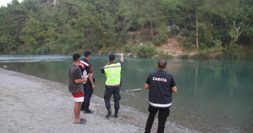Antalya'da Boğulma Olayı: 25 Yaşındaki Genç Hayatını Kaybetti