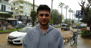 Antalya'da Çamurlu Yağmur ve Toz Taşınımı