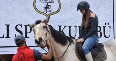 Antalya'da Gençlerden Doğada Buluşma Etkinliği