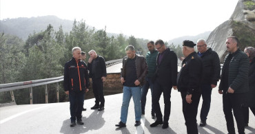 Antalya'da Göçük ve Heyelan Nedeniyle Kısmi Ulaşım Kesintisi