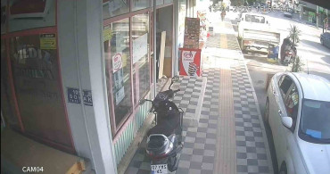 Antalya'da Motosiklet Hırsızlığı: Kadın, Güpegündüz Aksiyona Geçti