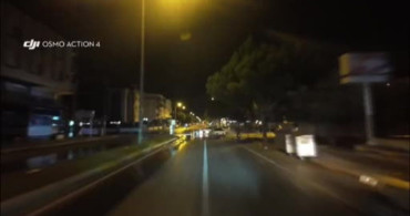 Antalya'da otomobiller kavşakta çarpıştı: 2 yaralı