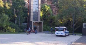 Antalya'da panaromik asansörde manzara izlerken düşen kişi hayatını kaybetti
