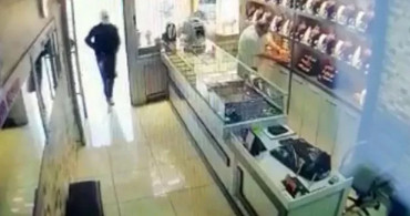 Antalya'da Silahlı Soyguncu Önce Kuyumcuyu Öldürdü, Sonra 2 Kilo Altınla Kaçtı!