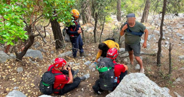 Antalya'daki Kurtarma Operasyonu: SOS Mesajıyla Hayatlarını Kurtardılar