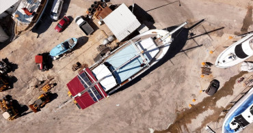 Antalya'daki Tur Tekneleri Yeni Sezona Hazırlanıyor