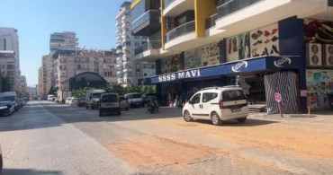 Antalya'daki zincirleme kapkaç ve gasp olayında market kasiyeri yaşadıklarını aktardı