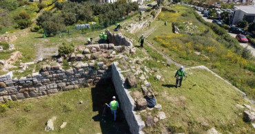 Antik Halikarnassos Surları'nda Temizlik Çalışmaları