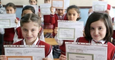 Ara tatilde karne verilecek mi? Nisan ara tatilinde öğrenciler karne alacak mı?