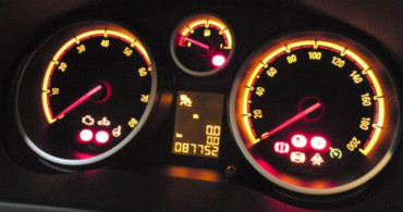 Araba Alırken Kilometre Önemli Mi?