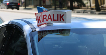 Araç Kiralama Sitesini Kopyaladılar! Yüzlerce Kişiyi Dolandırdılar