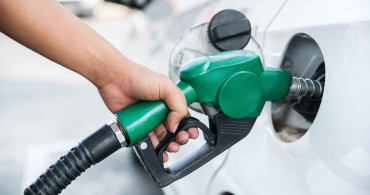 Araç sahiplerine müjde: Motorinde bir dev indirim daha! İşte güncel akaryakıt fiyatları