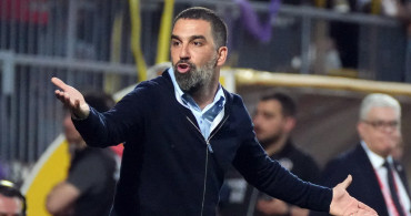 Arda Turan'dan devrim niteliğinde açıklama: Türk Futbolunda bir şeyleri değiştirmek istiyorum