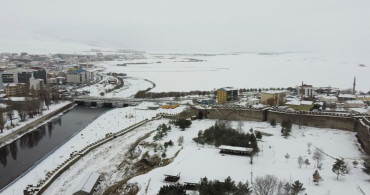 Ardahan Kalesi Kar Beyazına Büründü