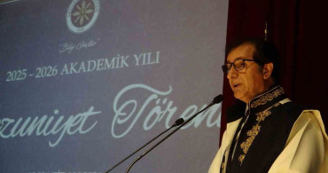 Ardahan Üniversitesi'nde mezuniyet töreni düzenlendi