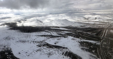 Ardahan ve Kars'ta Kar Yağışı Etkili Oluyor