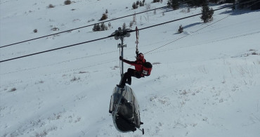 Ardahan'da Çığ Tatbikatı Başarıyla Gerçekleştirildi