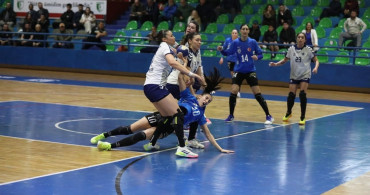 Armada Praxis Yalıkavakspor, İstanbul Zaferiyle Dönüyor