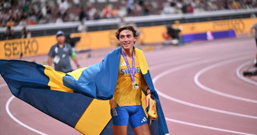 Armand Duplantis 14. Dünya Rekorunu Kırdı
