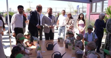 Arnavutköy’de çocukları doğayla buluşturan 'Bitkim bana emanet' projesi hayata geçirildi