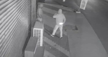 Arnavutköy'de Dondurma Dolabına Hırsızlık