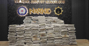 Arnavutköy'de Uyuşturucu Operasyonu: 398 Kilo Skunk Yakalandı