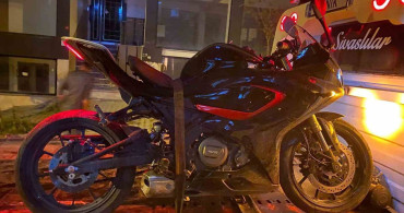Arnavutköy'de Yunus Polislerinden Çalıntı Motosiklet Operasyonu