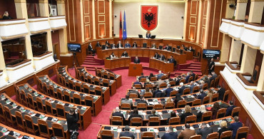 Arnavutluk Meclisi, İran'ı Terörü Destekleyen Devlet Olarak İlan Etti