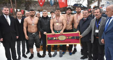 Artvin'de 29. Kar Üstü Karakucak Güreşleri Heyecanı