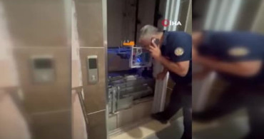 Asansörde mahsur kalan öğrenci, itfaiye sayesinde sınava yetişti