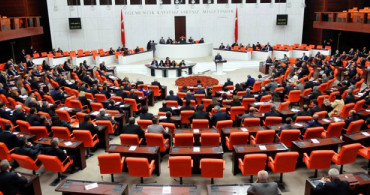 Asgari Ücret Desteği TBMM'de Kabul Edildi