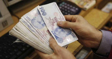 Asgari ücrete zam gelecek mi? Çalışanların uzun zamandır beklediği zam haberine Ak Parti'den açıklama gecikmedi