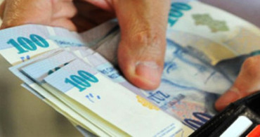 Asgari Ücretlinin Kafası Karıştı; Bu Tutar Maaşa Dahil mi?