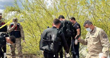 Asi Nehri'nde Kimliği Belirsiz Bir Ceset Bulundu