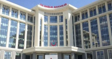 Aşının Yan Etkilerine Uğrayanlar Ne Yapmalı? Sağlık Bakanlığı Tek Tek Sıraladı