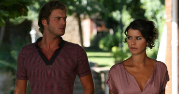 Aşk-ı Memnu'nun yasak aşıkları Kıvanç Tatlıtuğ ile Beren Saat yıllar sonra yine aynı projede yer alıyor
