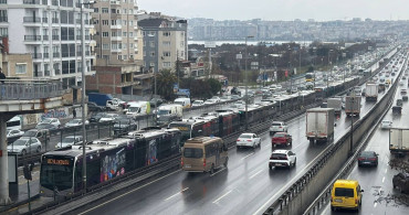 Avcılar'da Metrobüs Kazası: 5 Yaralı