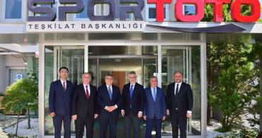 Ayancık ilçesine modern kapalı yüzme havuzu kazandırılacak