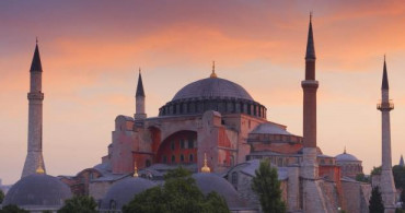 Ayasofya Cami'de İlk Namaz İçin Verilen Tarihin Gizemli Anlamı Belli Oldu