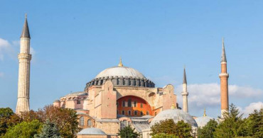 Ayasofya'da İlk Ezan Okundu: İlk Namaz 24 Temmuz'da