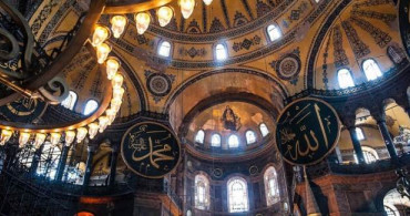 Ayasofya'da İlk Namazı Kim Kıldıracak? Numan Kurtulmuş Açıkladı