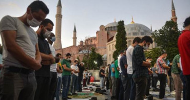 Ayasofya'da Şükür Namazı! Coşkuyla Karşılandı