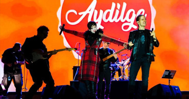 Aydilge, Malatya Kültür Yolu Festivali'nde Filistin'e Destek Verdi