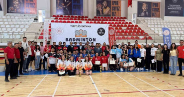 Aydın Badminton Takımı Namağlup Şampiyon Oldu