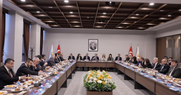 Aydın Büyükşehir Belediye Başkanı Özlem Çerçioğlu AK Parti Değerlendirme Toplantısında
